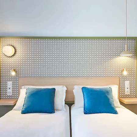 Cervantes By Happyculture