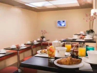 Cervantes By Happyculture Otel 3*