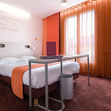 Hotel Cervantes By Happyculture 3*