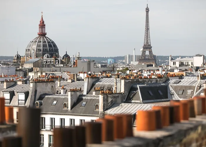 セルバンテス ハイ ハッピーカルチャー ホテル 3*