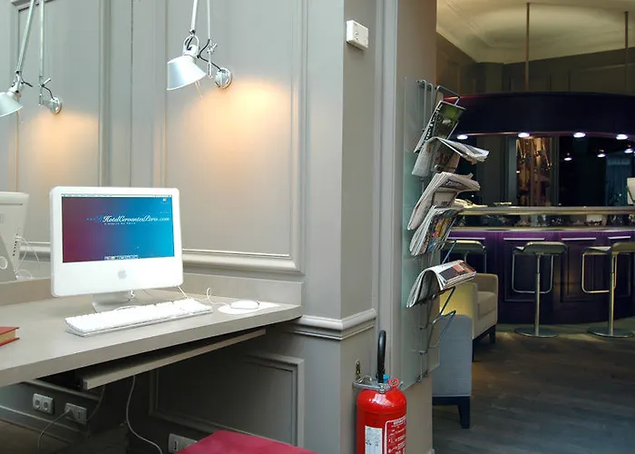 セルバンテス ハイ ハッピーカルチャー ホテル